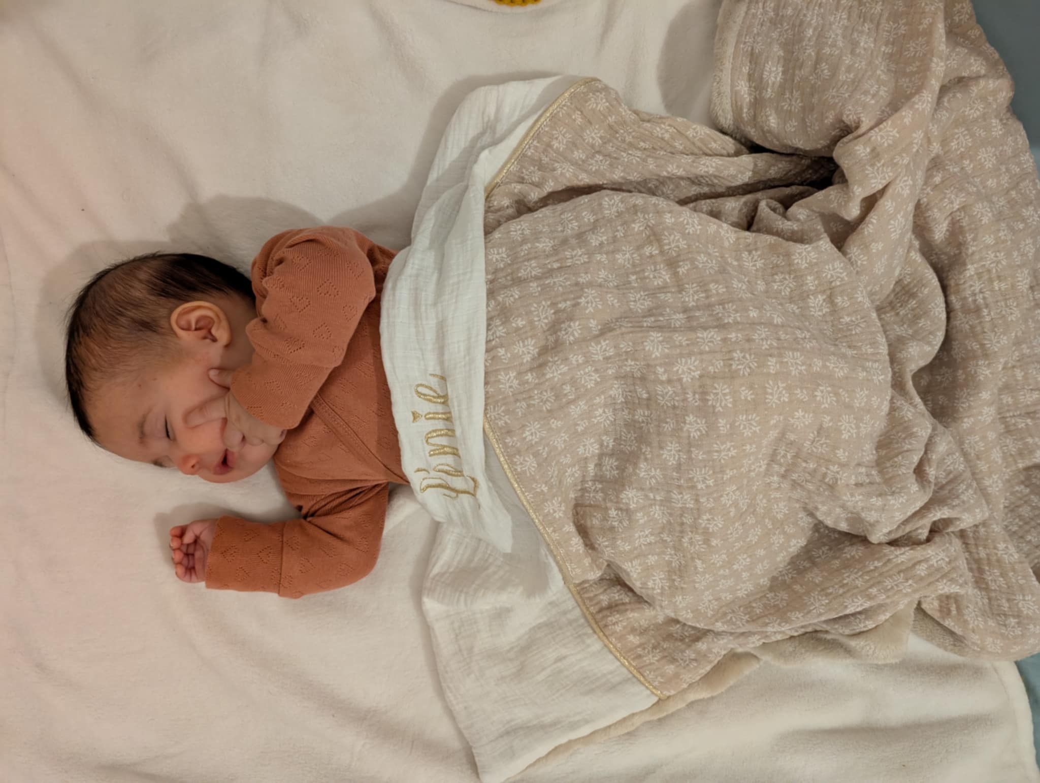 Couverture bébé double gaze - Prénom brodé